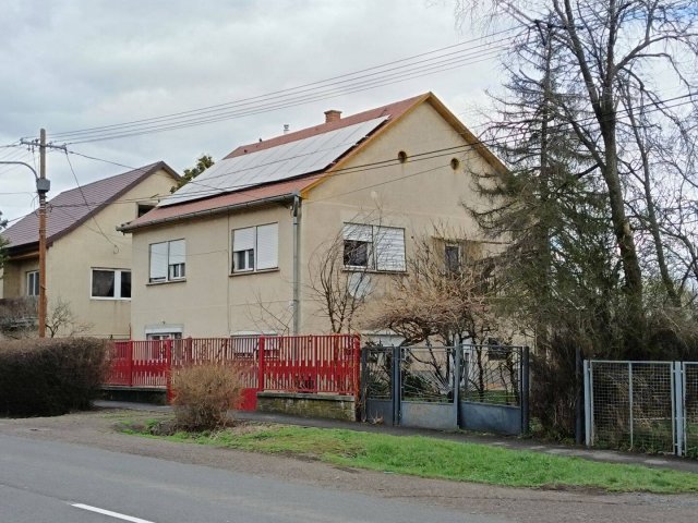 Eladó családi ház, Gyöngyöshalászon 55.9 M Ft, 6 szobás
