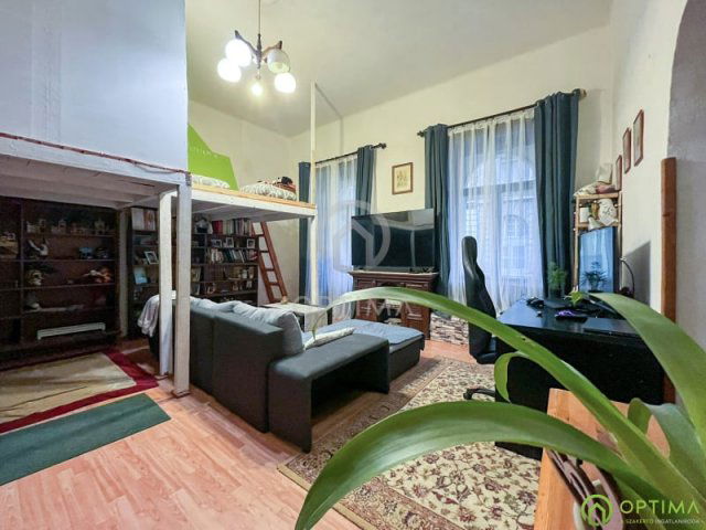 Eladó téglalakás, Budapesten, VII. kerületben, Jósika utcában