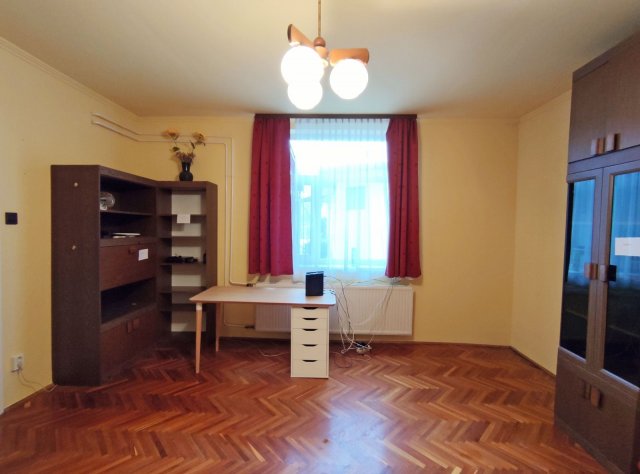Eladó családi ház, Budapesten, XV. kerületben 120 M Ft, 3 szobás