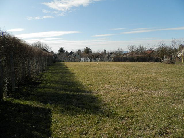 Eladó családi ház, Balatonbogláron 149.9 M Ft, 7 szobás