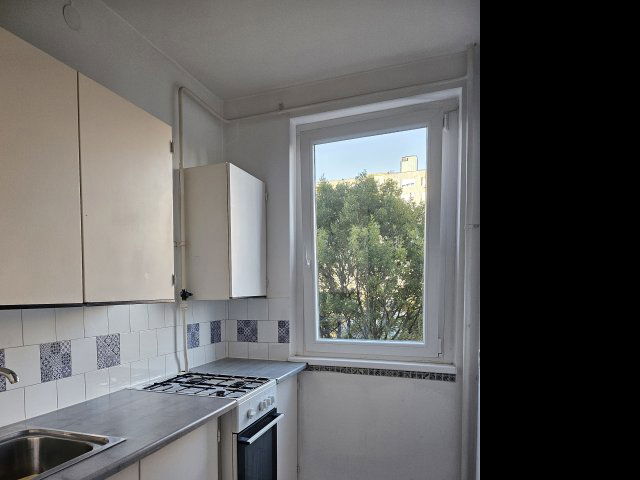 Kiadó panellakás, albérlet, Budapesten, III. kerületben