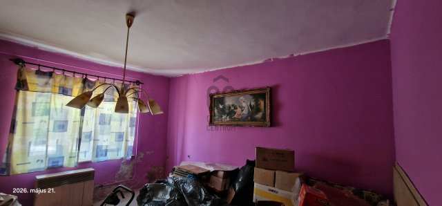 Eladó családi ház, Csolnokon 21 M Ft, 2 szobás