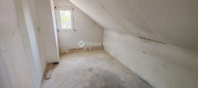 Eladó családi ház, Budapesten, XVII. kerületben 140 M Ft