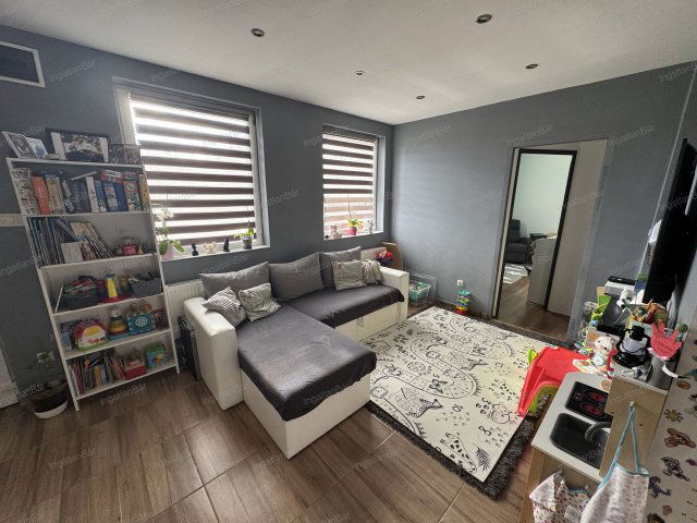 Eladó ikerház, Nyíregyházán 64.9 M Ft, 1+2 szobás