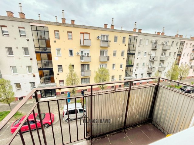 Kiadó téglalakás, albérlet, Debrecenben 200 E Ft / hó, 1 szobás