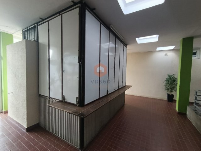 Eladó üzlethelyiség, Pécsett 3.8 M Ft / költözzbe.hu