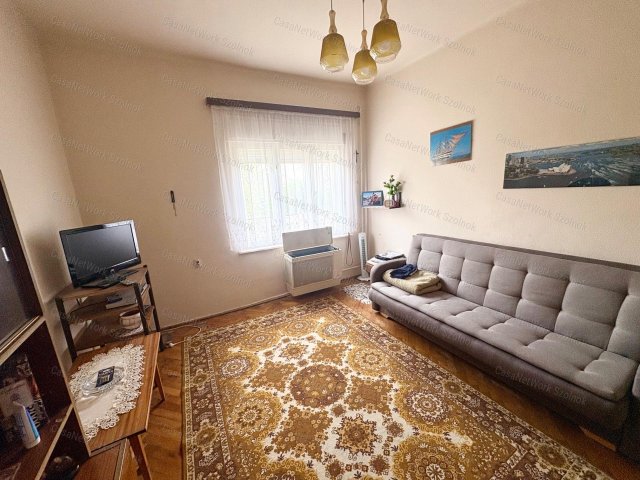 Eladó családi ház, Alattyánban 24.9 M Ft, 2+1 szobás