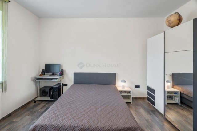 Eladó családi ház, Érden 129 M Ft, 3 szobás