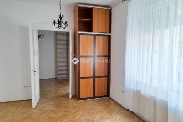 Eladó téglalakás, Budapesten, XI. kerületben 104.9 M Ft