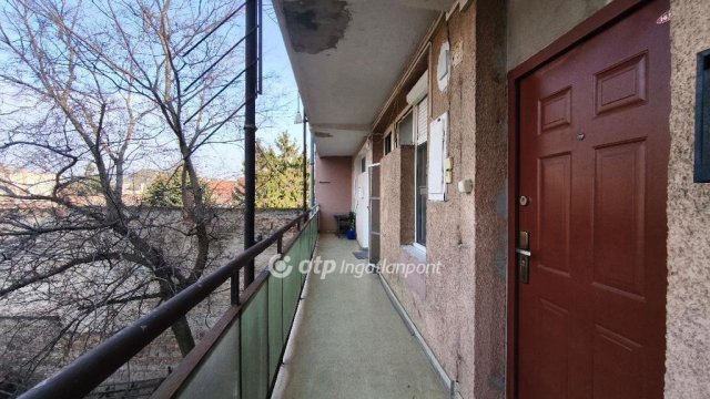 Eladó téglalakás, Budapesten, IV. kerületben 52.7 M Ft, 1 szobás