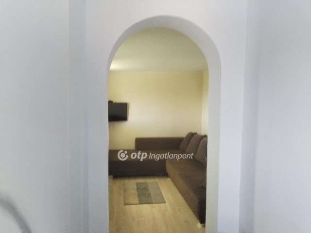 Eladó családi ház, Csókakőn 28 M Ft, 1 szobás