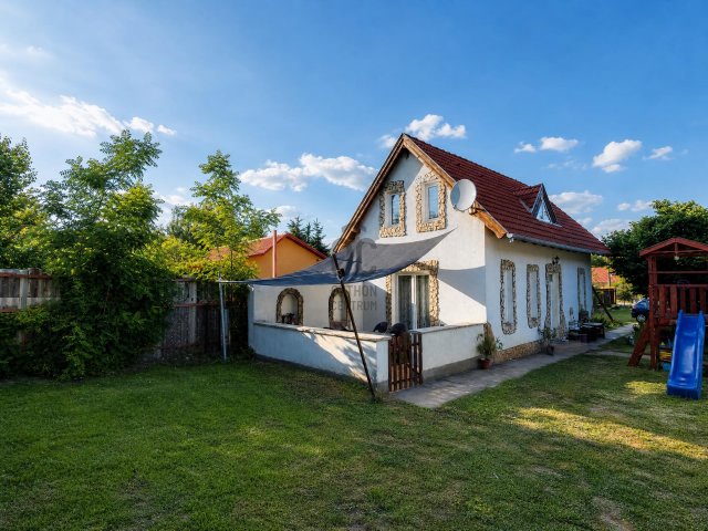 Eladó családi ház, Kecskeméten 79 M Ft, 3 szobás