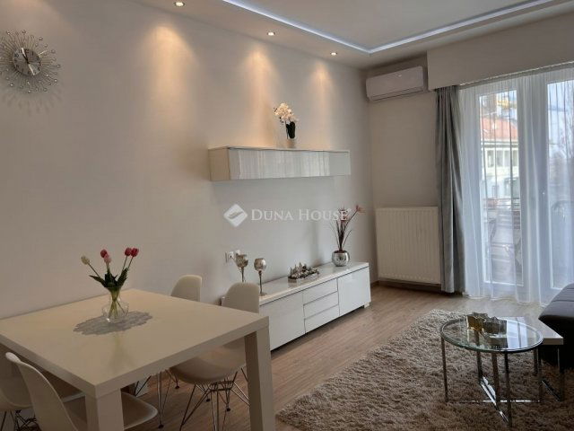 Eladó téglalakás, Budapesten, XII. kerületben 115.8 M Ft