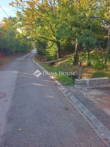 Eladó családi ház, Cserkúton 59.9 M Ft, 2 szobás