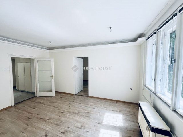 Eladó téglalakás, Budapesten, XII. kerületben 109.99 M Ft