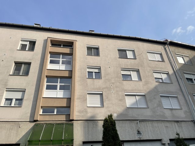 Eladó panellakás, Miskolcon 49.5 M Ft, 3 szobás