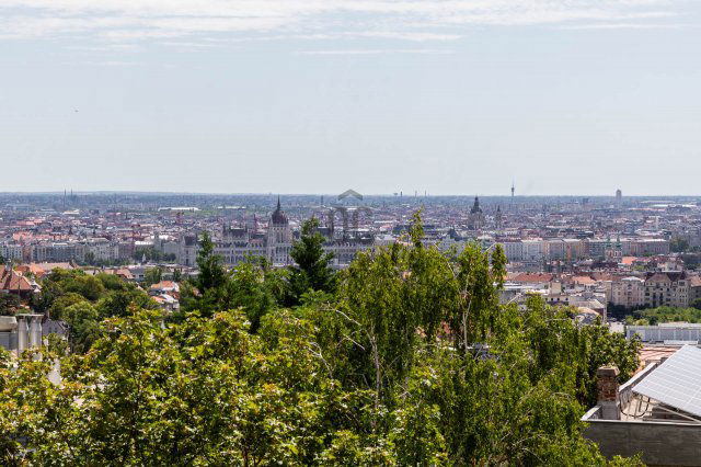 Eladó téglalakás, Budapesten, II. kerületben, Lévay utcában