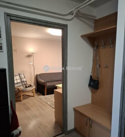 Eladó téglalakás, Szigetszentmiklóson 75.9 M Ft, 2 szobás