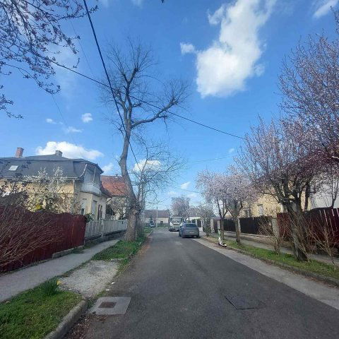 Eladó családi ház, Budapesten, IV. kerületben 69.9 M Ft