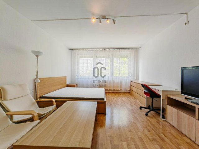 Eladó panellakás, Budapesten, XX. kerületben 49.9 M Ft, 1 szobás