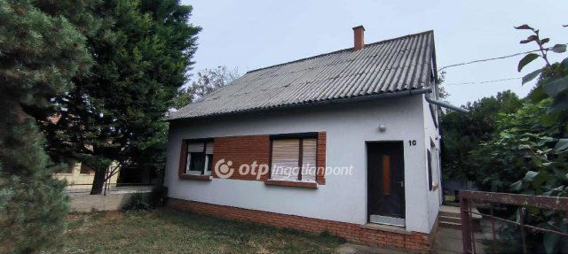Eladó családi ház, Orosházán 18.9 M Ft, 2+1 szobás