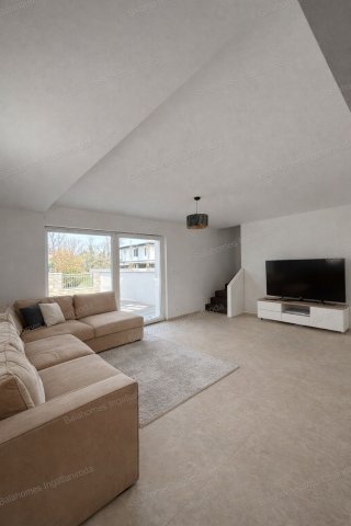 Eladó családi ház, Siófokon 169 M Ft, 4 szobás