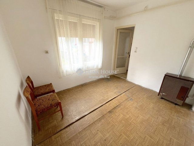 Eladó családi ház, Budapesten, XX. kerületben 29.9 M Ft