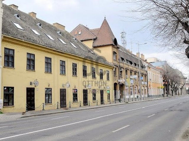 Kiadó ipari ingatlan, Szekszárdon 50 E Ft / hó