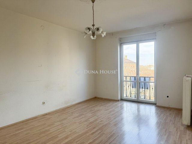 Eladó téglalakás, Budapesten, XIV. kerületben 61.5 M Ft