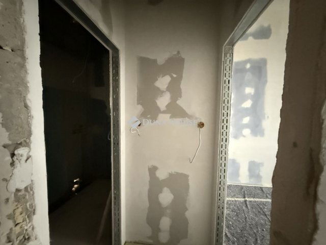 Eladó téglalakás, Budapesten, XXI. kerületben 31 M Ft, 2 szobás