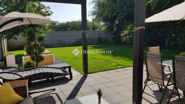 Eladó ikerház, Debrecenben, Kárpáti Károly utcában 154.9 M Ft