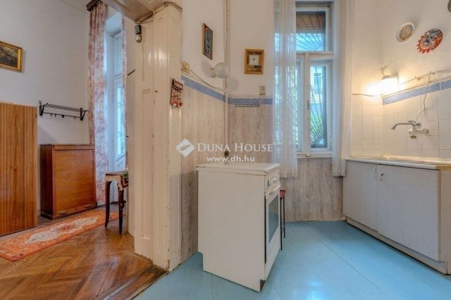 Eladó téglalakás, Budapesten, II. kerületben 182.9 M Ft