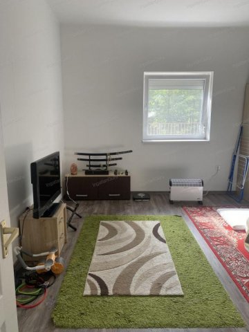 Eladó családi ház, Kunbaracson 33.9 M Ft, 2 szobás