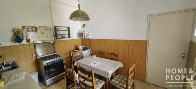 Eladó családi ház, Kübekházán 42 M Ft, 3 szobás