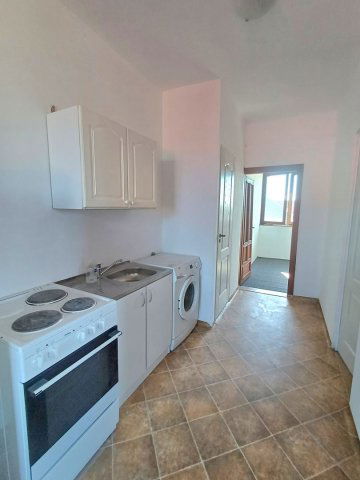 Kiadó téglalakás, albérlet, Debrecenben 170 E Ft / hó