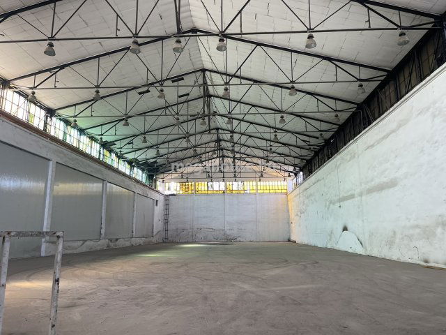 Kiadó ipari ingatlan, Budapesten, XXI. kerületben 1868 E Ft / hó