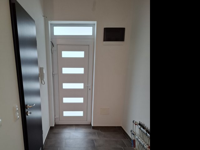 Eladó téglalakás, Mendén 87.9 M Ft, 4 szobás