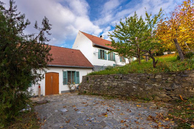 Eladó családi ház, Tapolcán 119 M Ft, 3 szobás