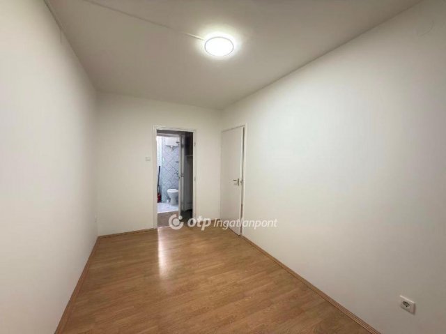 Eladó panellakás, Budapesten, X. kerületben 56.9 M Ft, 1+1 szobás
