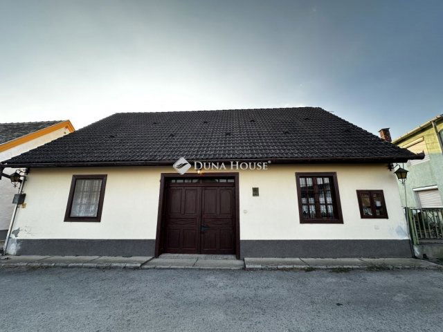 Eladó üzlethelyiség, Villányban 54.9 M Ft / költözzbe.hu