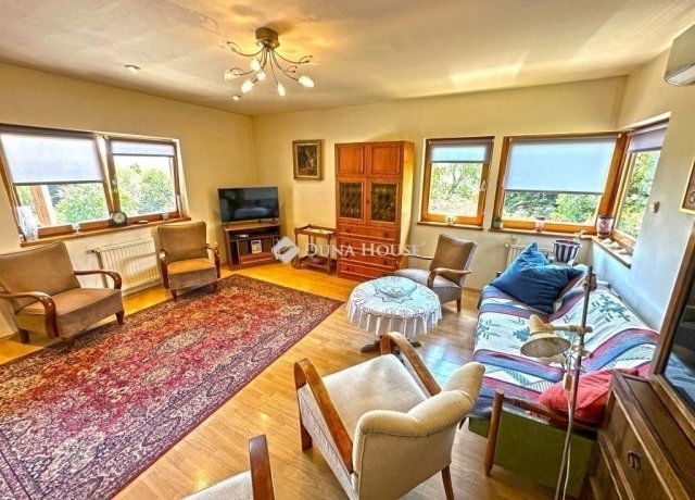 Eladó családi ház, Szentendrén 149.9 M Ft, 6 szobás