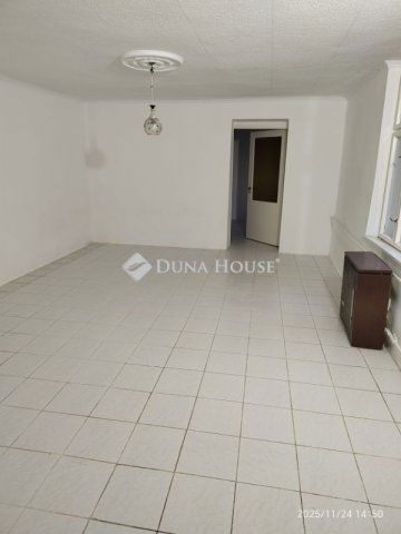 Eladó családi ház, Budapesten, XVIII. kerületben 49.9 M Ft