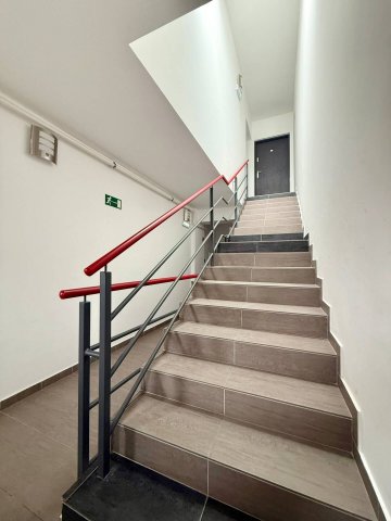 Eladó téglalakás, Pécsett 79.9 M Ft, 3 szobás