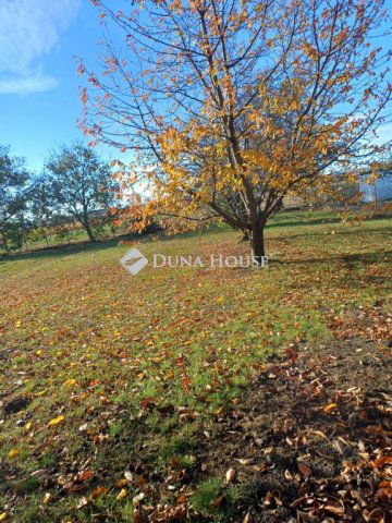 Eladó telek, Péren 16.9 M Ft / költözzbe.hu