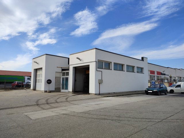 Eladó üzlethelyiség, Marcaliban 85 M Ft / költözzbe.hu