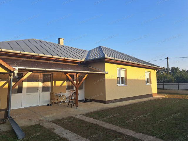 Eladó családi ház, Kállósemjénen 57 M Ft, 4 szobás