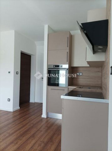 Eladó téglalakás, Budapesten, XVI. kerületben 69.9 M Ft