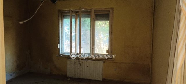 Eladó családi ház, Érden 62 M Ft, 6+1 szobás