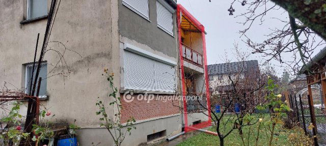 Eladó nyaraló, Velencén 24.9 M Ft, 1+2 szobás