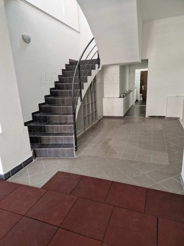 Eladó téglalakás, Székesfehérvárott 59 M Ft
